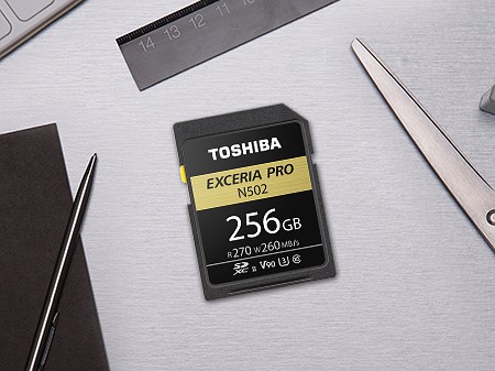Карты памяти Toshiba UHS-II EXCERIA Pro SD