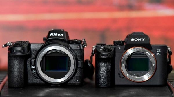 Nikon против всех. Сравнение размеров камер